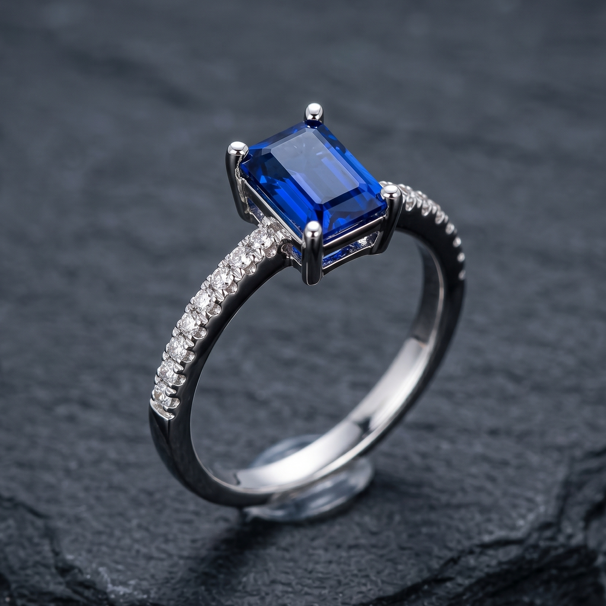 Chowtushkoni Dyuti Women's Ring