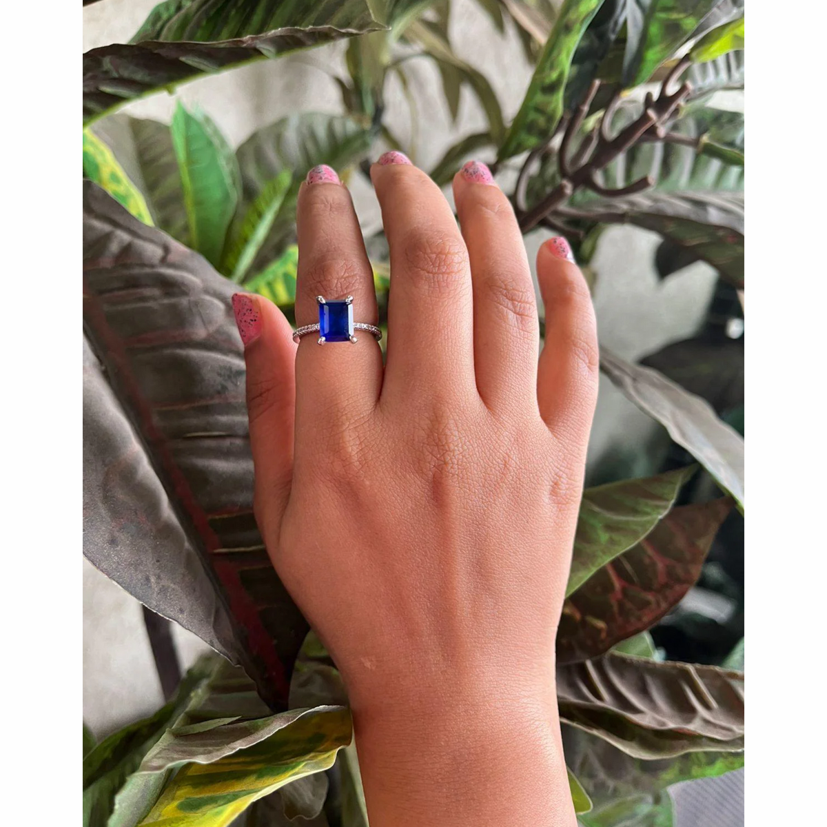 Chowtushkoni Dyuti Women's Ring
