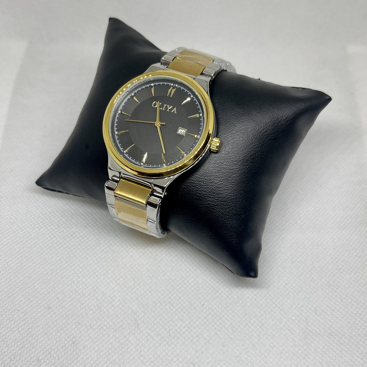 Couple  OLIYA Luxury Trendy Elegant Design  Watch 100% waterproof