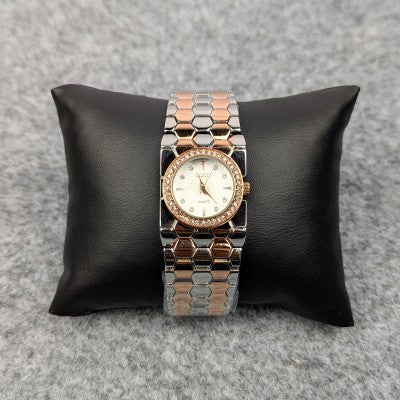 Elegant Multti Ladies Quartz Watch with Crystal Bezel – Premium Bracelet Design (White Dial)