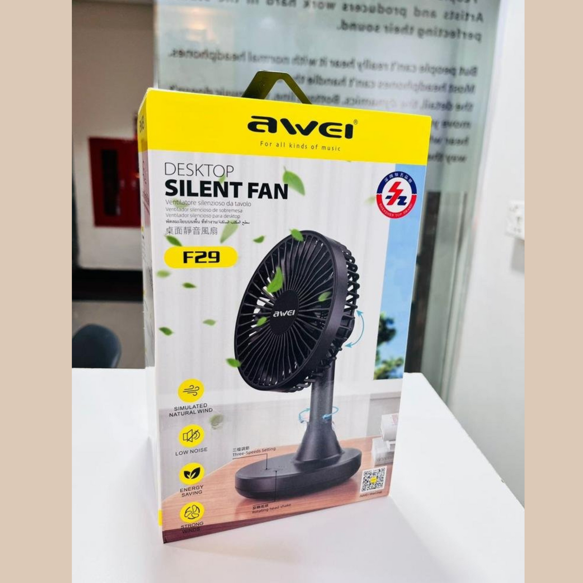 Awei F29 Compact Rechargeable Desktop Fan – 3600mAh Battery, 5.5-Inch 7-Blade Strong Airflow, 90° Auto Oscillation, Silent Brushless Motor & Type-C Charging