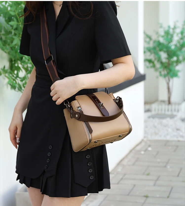 High-quality Messenger Bags For Women Luxury Crossbody Shoulder Bags Female(khaki)