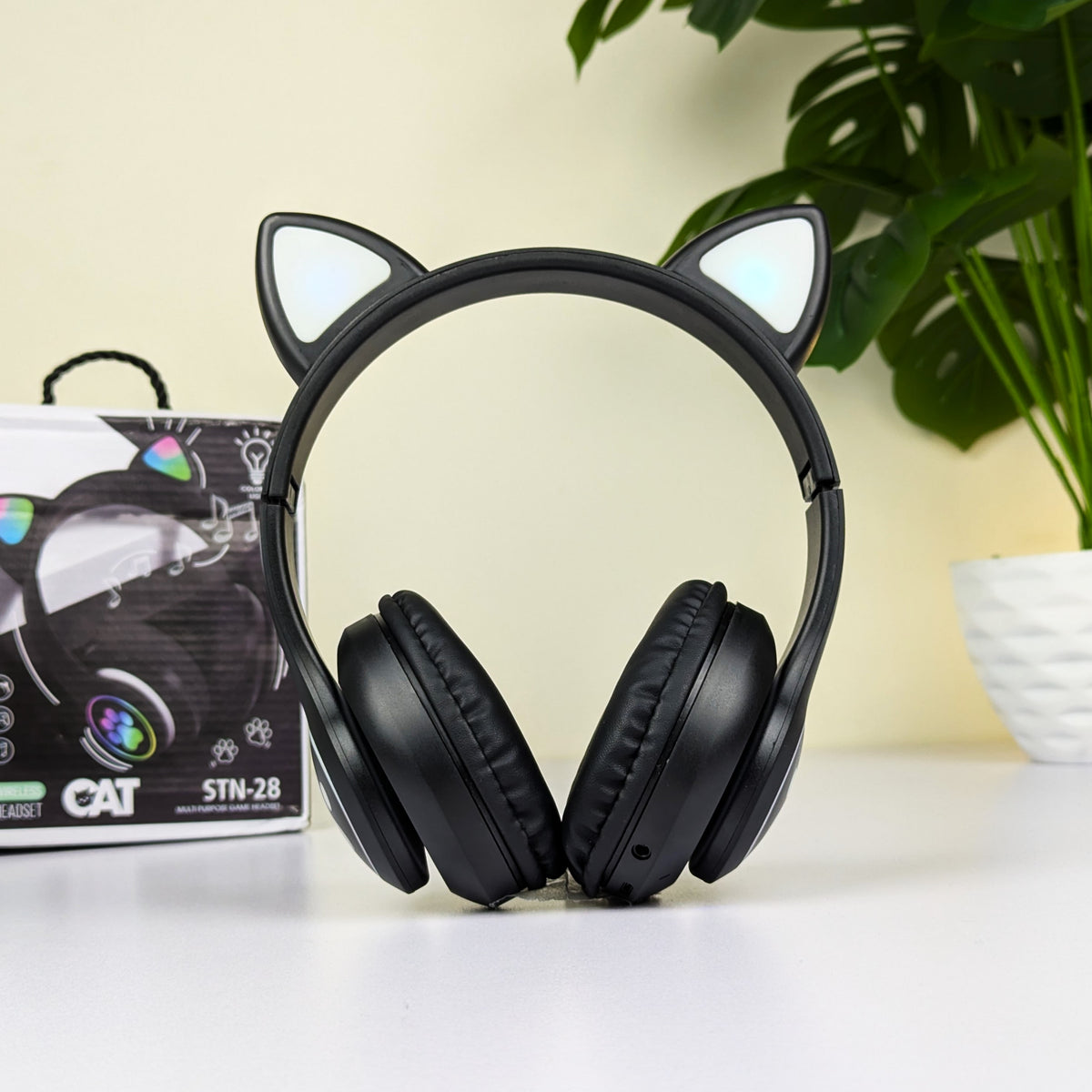 CAT STN-28 Wireless Cat Ear Headset – Bluetooth 5.0 Over-Ear Headphones with 40mm Speakers, 400mAh Battery, 7-Hour Playtime & Cute Stylish Design