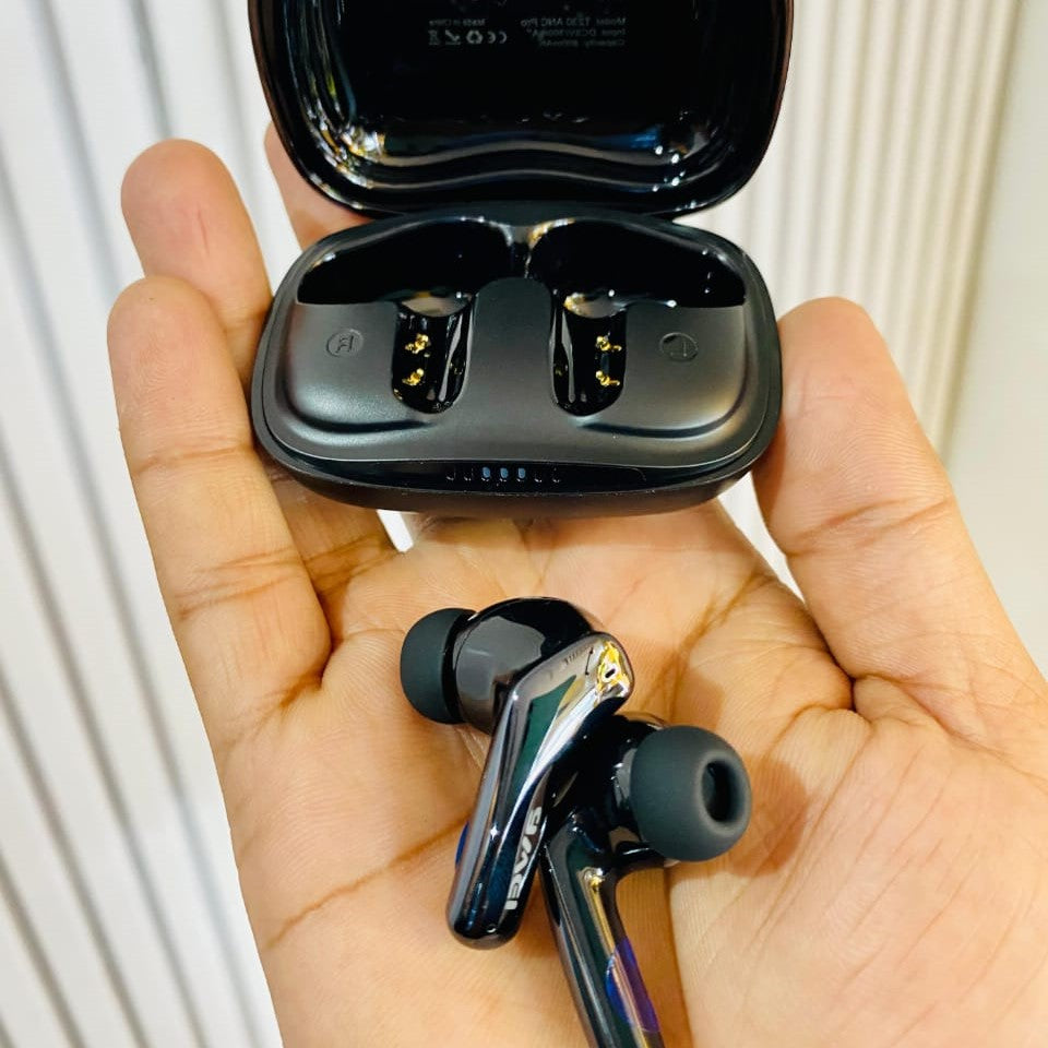 Awei T230 ANC Pro True Wireless Earbuds – Bluetooth 6.0 Active & Environmental Noise Cancelling Earphones with 300mAh Charging Case